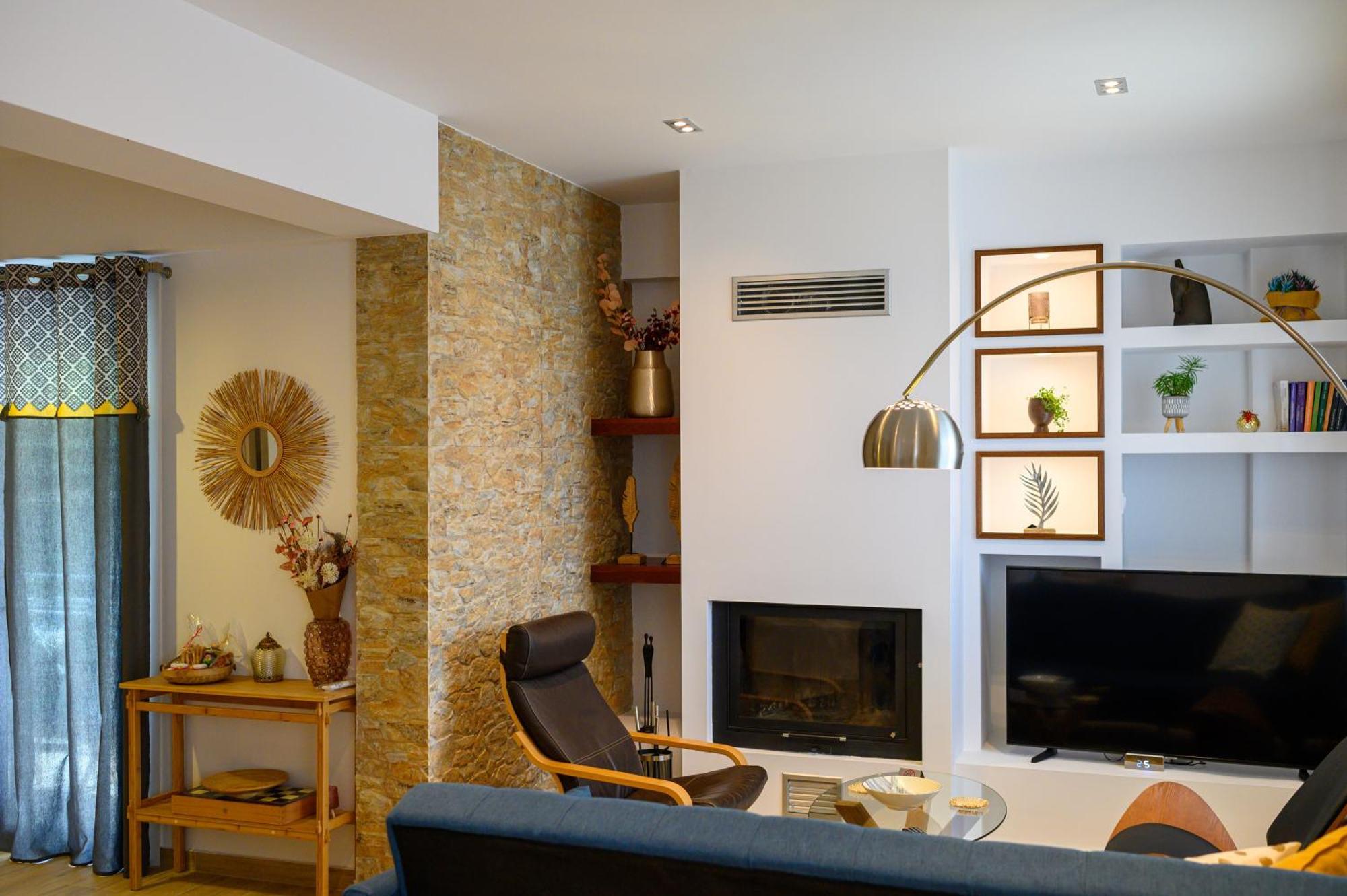 Chic Apartment In Nature, 5-Min Walk To The Beach Kalamata Ngoại thất bức ảnh